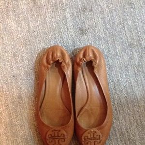 Tory Burch Reva Flats Camel